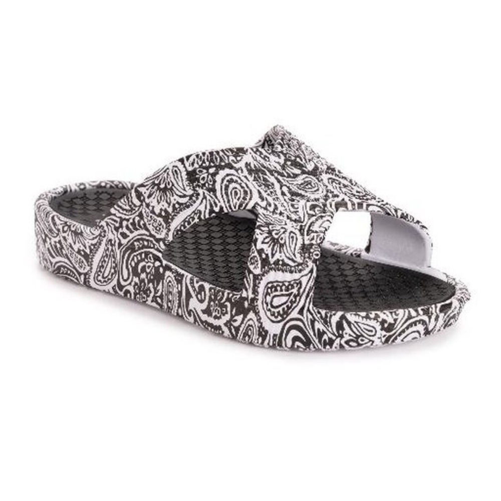 MUK LUKS Womens Spa Day Sandal, Black, Small new
